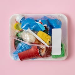 De la sal al pescado: los alimentos más comunes en la dieta de los colombianos que contienen microplásticos