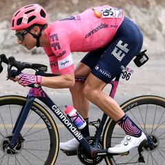 Powless: "Aprendo mucho de Rigo, es un placer trabajar para él"