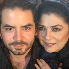 Victoria Ruffo y José Eduardo Derbez muestran sus mejores pasos de baile en TikTok
