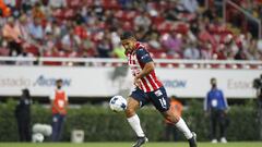 Miguel Ponce durante un partido con Chivas