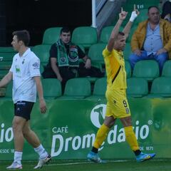 El Cartagena supera a un Racing desquiciado