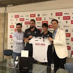 Espíndola, Saveljich y Bíttolo se unen a la plantilla del Albacete