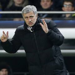 Davinson, el quinto colombiano que dirigirá José Mourinho