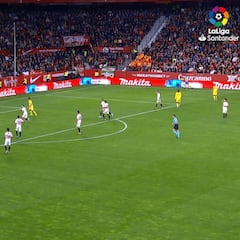 Hielo en las venas de Trigueros: de espaldas a portería inventó esta maravilla...