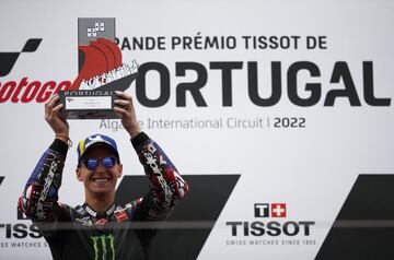 Fabio Quartararo se ha lelvado el Gran Premio de Portugal. Aleix y Zarco completaron el podio de Portimao. 