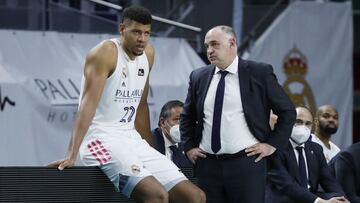 Conoce el horario y cómo ver el partido de la jornada 20 de la Liga Endesa 2020-21 ente el Obradoiro y el Real Madrid. Este martes 23 de marzo, a las 18:30 horas.