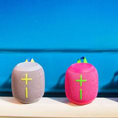 El mejor altavoz con bluetooth y resistente al agua para el verano