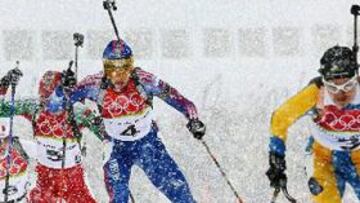 <b>CONDICIONES ADVERSAS.</b> El mal tiempo en el norte de la península itálica ha motivado que se aplazen muchas pruebas. Otras, como la prueba de persecución femenina del biatlón se han disputado bajo una intensa nieve.