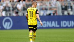 Dortmund (Germany), 18/05/2024.- Dortmund's Marco Reus looks on during the German Bundesliga soccer match between Borussia Dortmund and SV Darmstadt 98 in Dortmund, Germany, 18 May 2024. (Alemania, Rusia) EFE/EPA/FRIEDEMANN VOGEL CONDITIONS - ATTENTION: The DFL regulations prohibit any use of photographs as image sequences and/or quasi-video.
