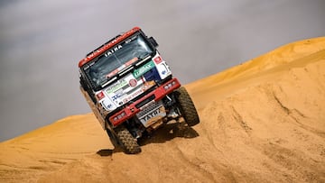 511 Casale Ignacio (chl), Leon Alvaro (chl), Sikola Tomas (cze), Tatra Buggyra Racing, Tatra Phoenix, T5 FIA Camion, action during the Stage 2 of the Dakar Rally 2022 between Hail and Al Artawiya, on January 3rd 2022 in Al Artawiya, Saudi Arabia - Photo Gigi Soldano / DPPI
AFP7
03/01/2022 ONLY FOR USE IN SPAIN