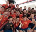 El celebración de la Sub-21 en el vestuario tras lograr la hazaña