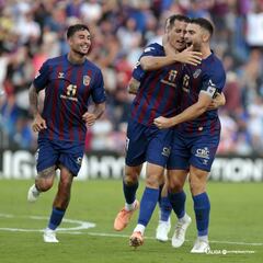 Los Ortuño tumban al Almería