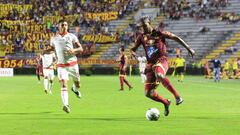 Deportes Tolima gole&oacute; al Independiente Santa Fe en el Manuel Murillo Toro