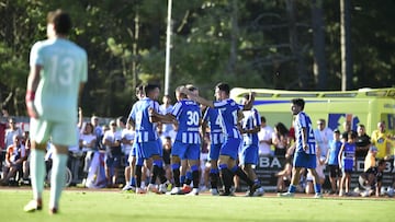 Los jugadores del Deportivo celebran el 0-1 de Lucas Pérez.