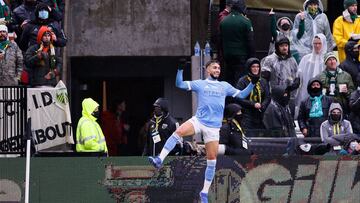 Taty Castellanos adelantó a New York City FC con un golazo de cabeza antes del final del primer tiempo.