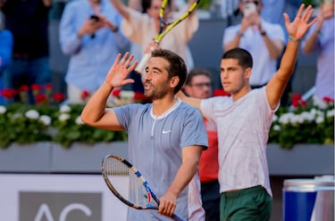 Profesional desde 1999, que se retira de la élite con 40 años. Comenzó en torneo individuales, pero con el tiempo se especializó en el circuito de dobles jugando con compañeros como Rafa Nadal, David Marrero, Marcel Granollers y Feliciano López, a quien entrenó.
En su palmarés acumula la victoria en Roland Garros en 2016 junto a Feliciano López y el ATP World Tour Finals en 2012 junto a Marcel Granollers. Este mismo año, fue ganador en Indian Wells junto a Nadal. Además, consiguió una medalla de oro otra vez junto al balear en los Juegos Olímpicos de Río en 2016. En 2018, alzó otro trofeo junto a Feliciano en Barcelona.
En enero de 2013, alcanzó su mejor clasificación como doblista, situándose en la tercera posición del ranking ATP, gracias a su pase a las semifinales en el Abierto de Australia.
