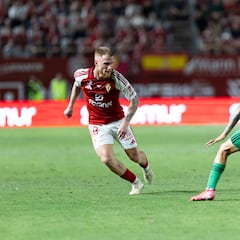 Asunto David Vicente: el Murcia exige la cláusula