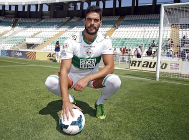 El Elche lo fichó la temporada 2013-14.