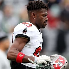 Antonio Brown wanted for attempted murder