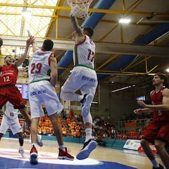 Un Baskonia galáctico le da al Fuenla una paliza histórica