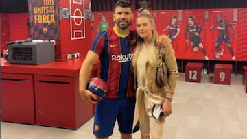 Sofía Calzetti, novia del Kun Agüero, encantada con su fichaje por el Barça: "Tu felicidad es la mía"