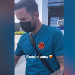 Locura con Saúl en su llegada a Madrid: fans del Atlético le esperaban en el Eurostars