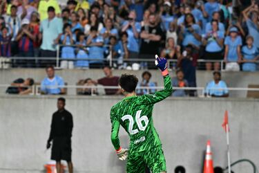 Gran actuación del portero del filial Ander Astralaga que detuvo dos penas máximas en la tanda.