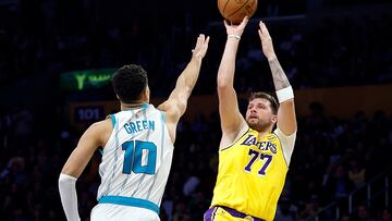 Los Angeles Lakers - Charlotte Hornets, en directo: NBA 2025 hoy en vivo