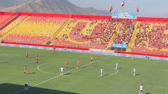 Aplausos de pie: así fue el emotivo homenaje de Colo Colo y Unión Española a Jorge Toro