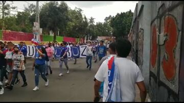 ¡Gran recibimiento! La afición de Cruz Azul abarrotó el Azteca a la llegada de La Máquina