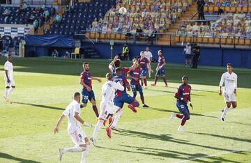 Jugada del gol anulado a Sergio Ramos por fuera de juego.