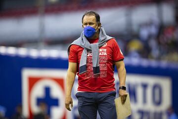 Entrenadores que llegaron a la final en su primer torneo