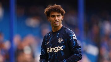 Soccer Football - Premier League - Chelsea v Brighton & Hove Albion - Stamford Bridge, London, Britain - September 28, 2024 Chelsea's Joao Felix during the warm up before the match REUTERS/Hannah Mckay EDITORIAL USE ONLY. NO USE WITH UNAUTHORIZED AUDIO, VIDEO, DATA, FIXTURE LISTS, CLUB/LEAGUE LOGOS OR 'LIVE' SERVICES. ONLINE IN-MATCH USE LIMITED TO 120 IMAGES, NO VIDEO EMULATION. NO USE IN BETTING, GAMES OR SINGLE CLUB/LEAGUE/PLAYER PUBLICATIONS. PLEASE CONTACT YOUR ACCOUNT REPRESENTATIVE FOR FURTHER DETAILS..