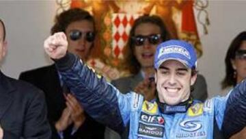 <B>M?S L?DER.</B> La victoria en M¨®naco convierte a Fernando Alonso en m¨¢s l¨ªder del Mundial.