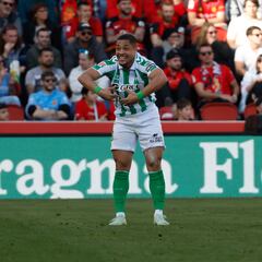 Vitor Roque, en vilo