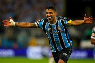 Luis Suárez set to finally join Lionel Messi at Inter Miami