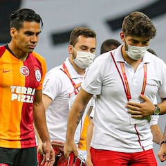 En Turquía comparan a Falcao con lo hecho por Van Persie