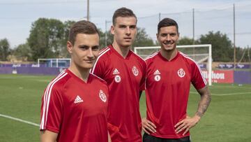 De Frutos, Lunin y Javi S&aacute;nchez, en los campos anexos a Zorrilla.