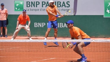 Juan Sebasti&aacute;n Cabal y Robert Farah tiene rivales para semifinales de Roland Garros.
