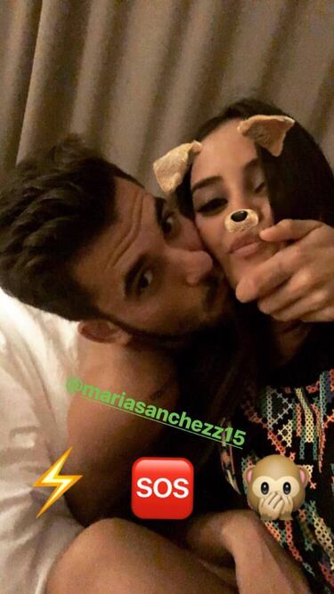Dani Ceballos presenta a su novia en las redes sociales
