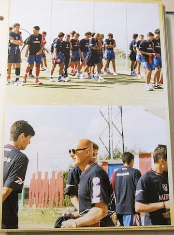 Sacchi al frente de la pretemporada del Atlético en el verano de 1998.