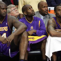 Denuncia a Kobe, divorcio con Shaq... el 'año horribilis' 2003-04: el fin del reinado de los Lakers