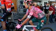 Rigoberto Urán en competencia en el Tour de Romandía.