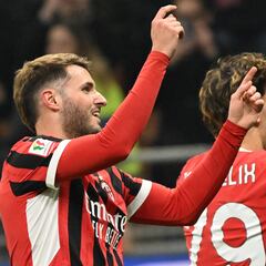 Santi Giménez y João Félix, impacto inmediato en el AC Milan de Pulisic