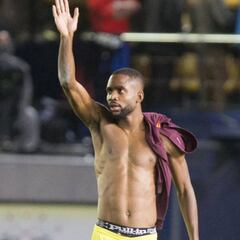 Bakambu bids farewell to Beijing Guoan as Barcelona links grow