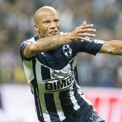 Carlos Sánchez recibió amenazas antes de viajar a Uruguay