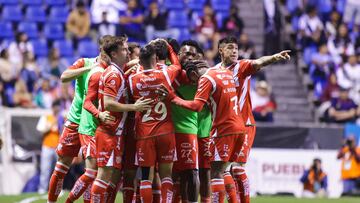 Jose Antonio Paradela celebrates his goal 0-1 of Necaxa during the 17th round match between Puebla and Necaxa as part of the Liga BBVA MX, Torneo Clausura 2025 at Cuauhtemoc Stadium, on April 18, 2025 in Puebla, Mexico.