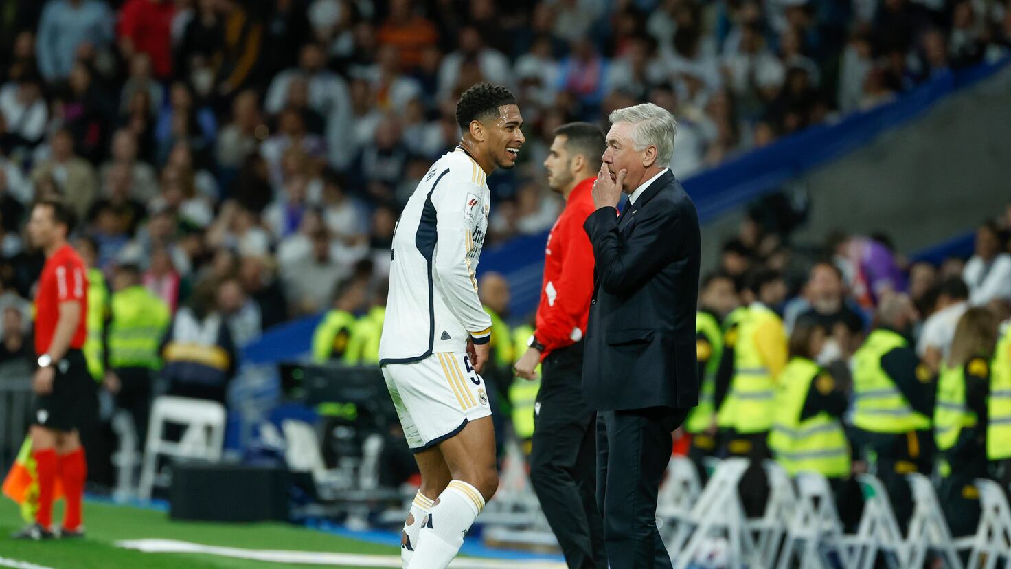 أنشيلوتي يشيد بأداء ريال مدريد الجماعي والفردي بعد الفوز الكبير على ألافيس بخمسة أهداف
