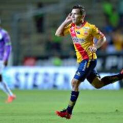 Monarcas despertó y le pegó al Jaguar en el Estadio Morelos