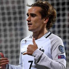 Griezmann: "¿La vuelta de Benzema? Yo voy a lo mío..."